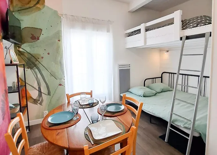 L'etoile De La * Ρουαγιάν